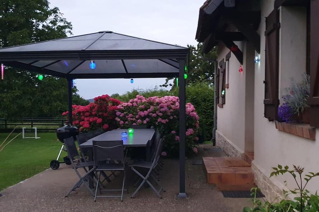 La Mare Aux Chevres Villa Reux Екстериор снимка